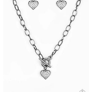 Silver heart necklace